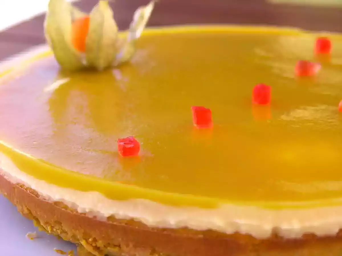 Pastel de celebración con base de pastel de calabaza - foto 4