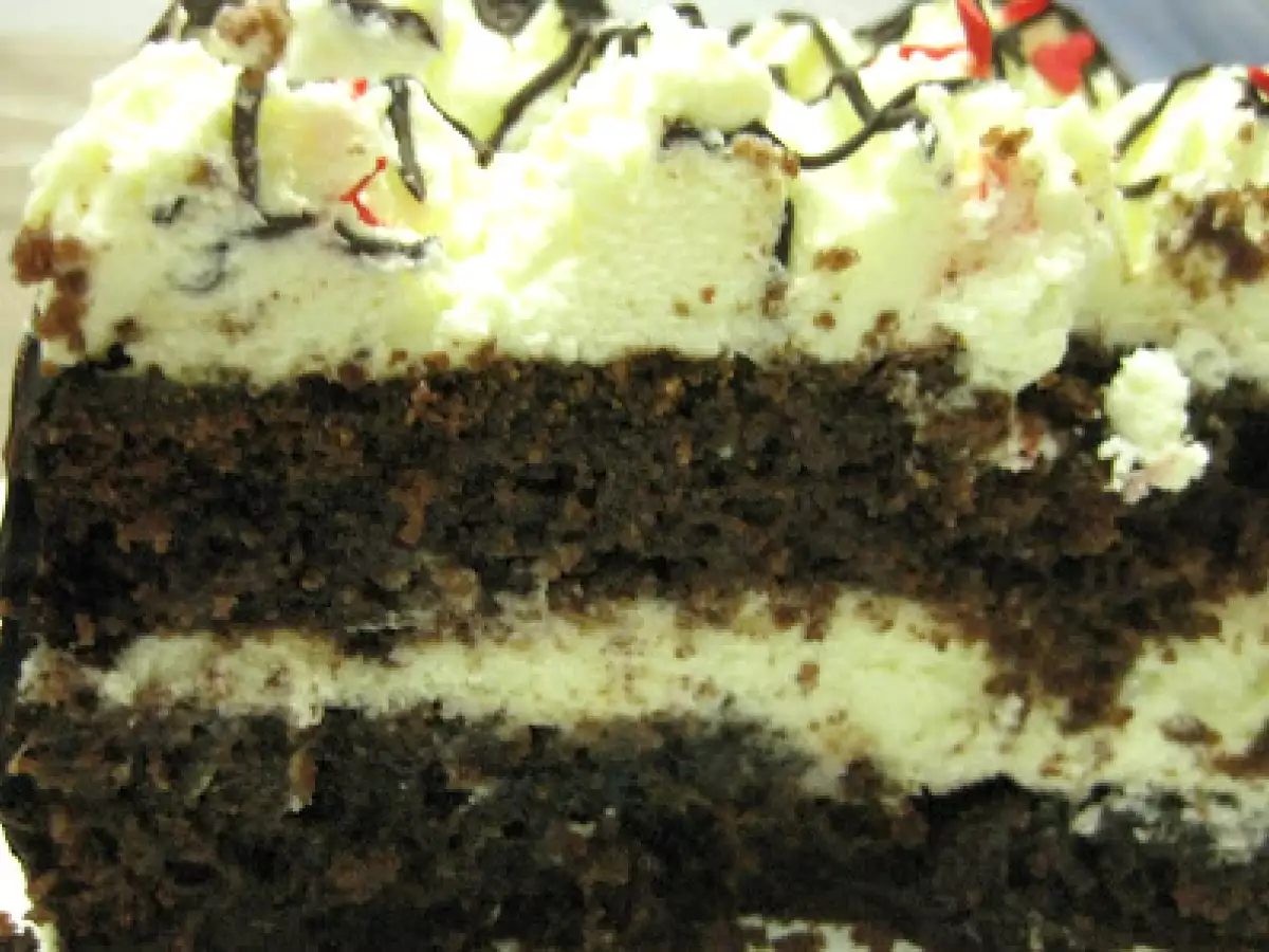 PASTEL DE CHOCOLATE, NATA Y CORONA CON TRANSFER - foto 4