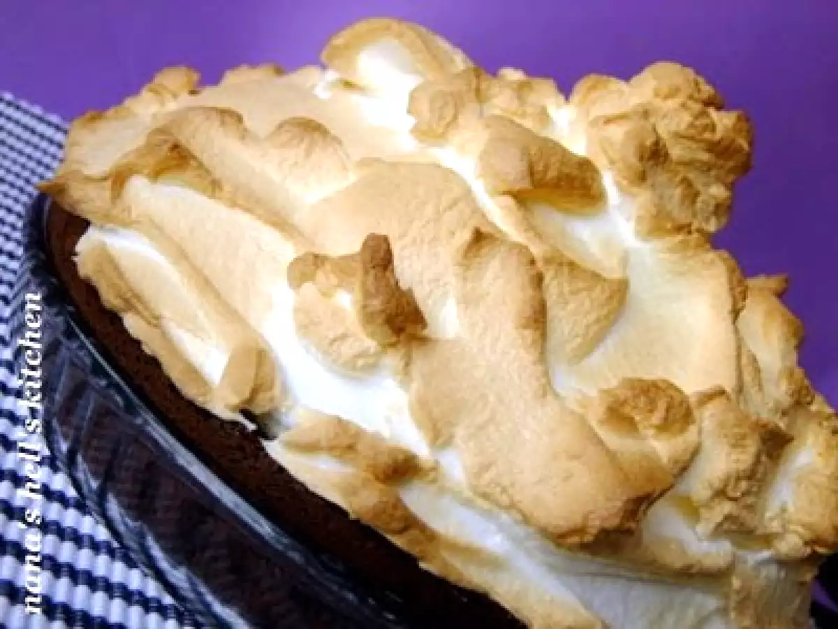 Pastel de chocolate sin harina con topping de merengue francés - foto 3