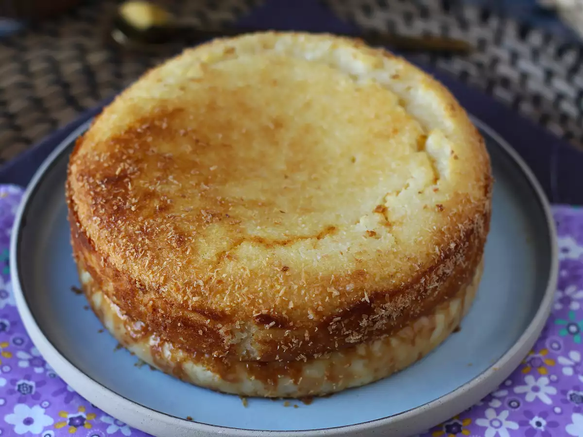 Pastel de coco y leche condensada con textura de flan: cremoso, fácil y sin harina - foto 4
