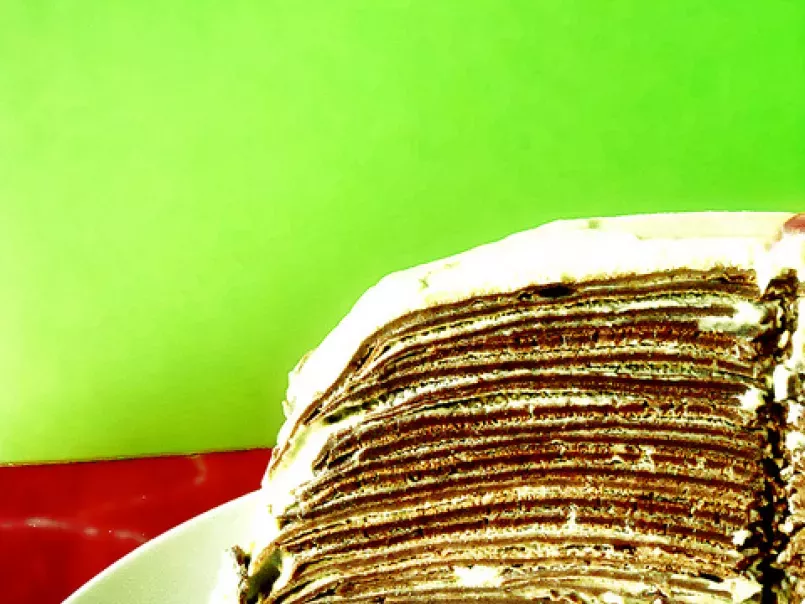 Pastel de crepes de chocolate con crema de té verde matcha - foto 3