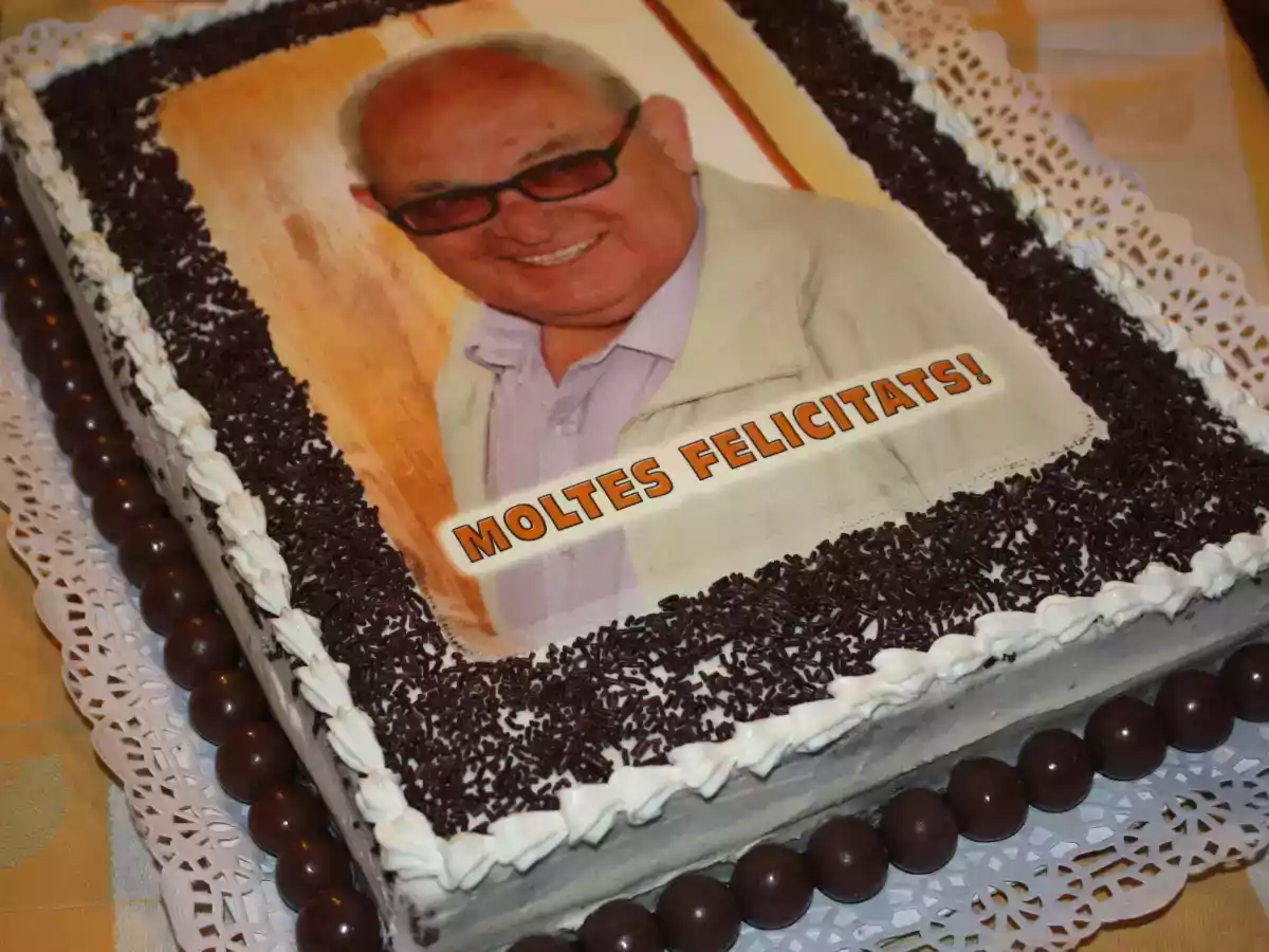 Pastel de cumpleaños con foto