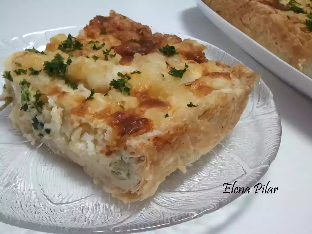 Pastel de Fletán, Merluza y Puerros, con Hojaldre