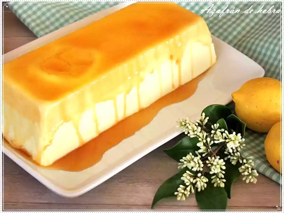 Pastel de gelatina de limón