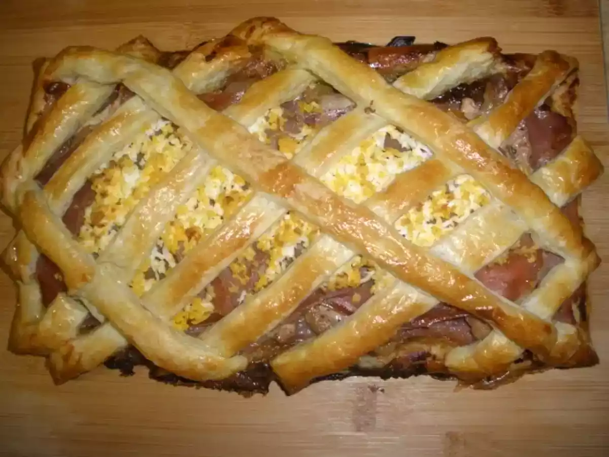Pastel de Hojaldre Relleno