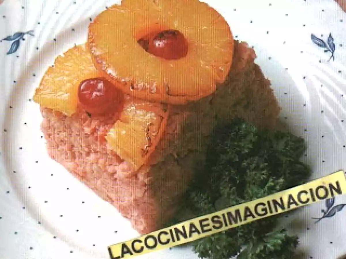 Pastel de jamón de york y piña