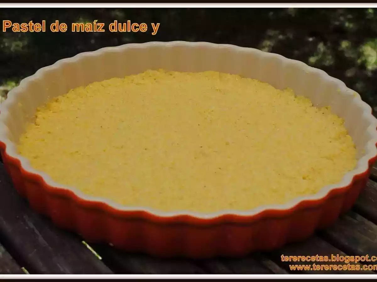 Pastel de maíz dulce con pollo.