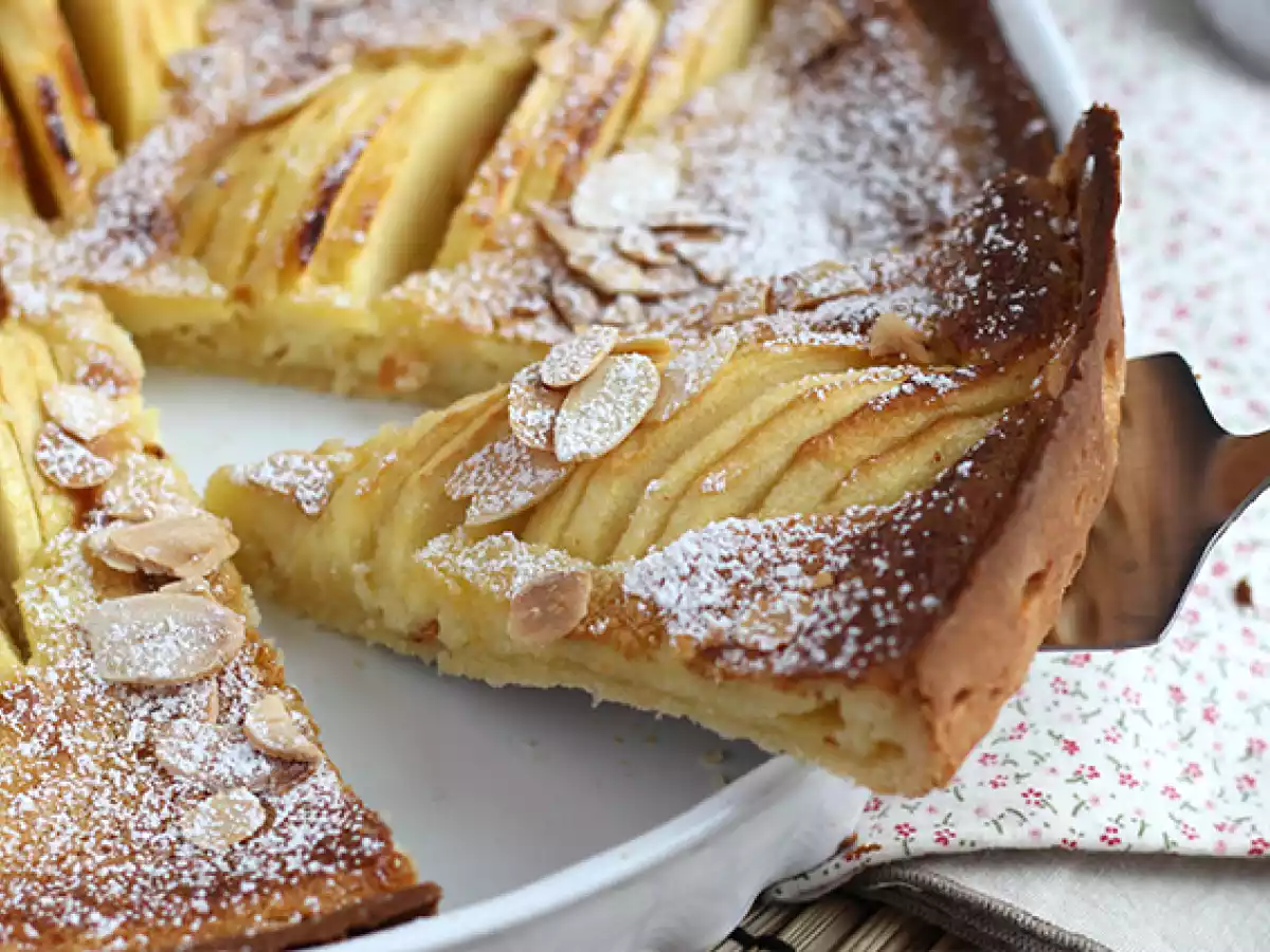 Pastel de manzana y almendras (Tarte normande) - foto 2