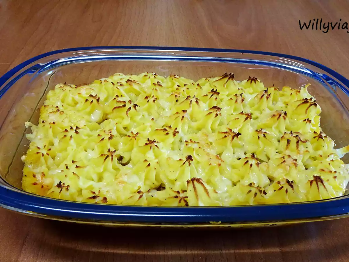 Pastel de patata y carne gratinado