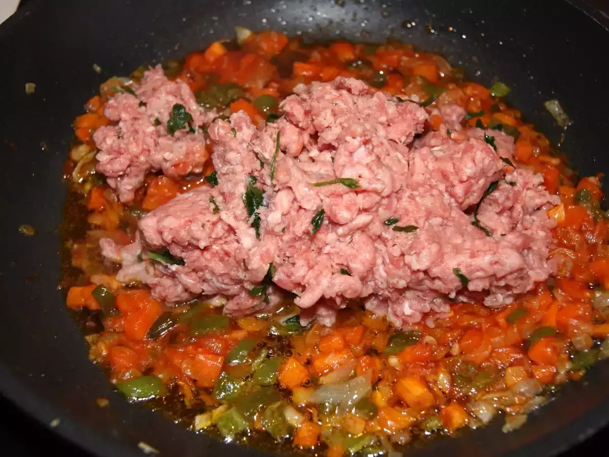 pastel de patatas y carne - foto 2