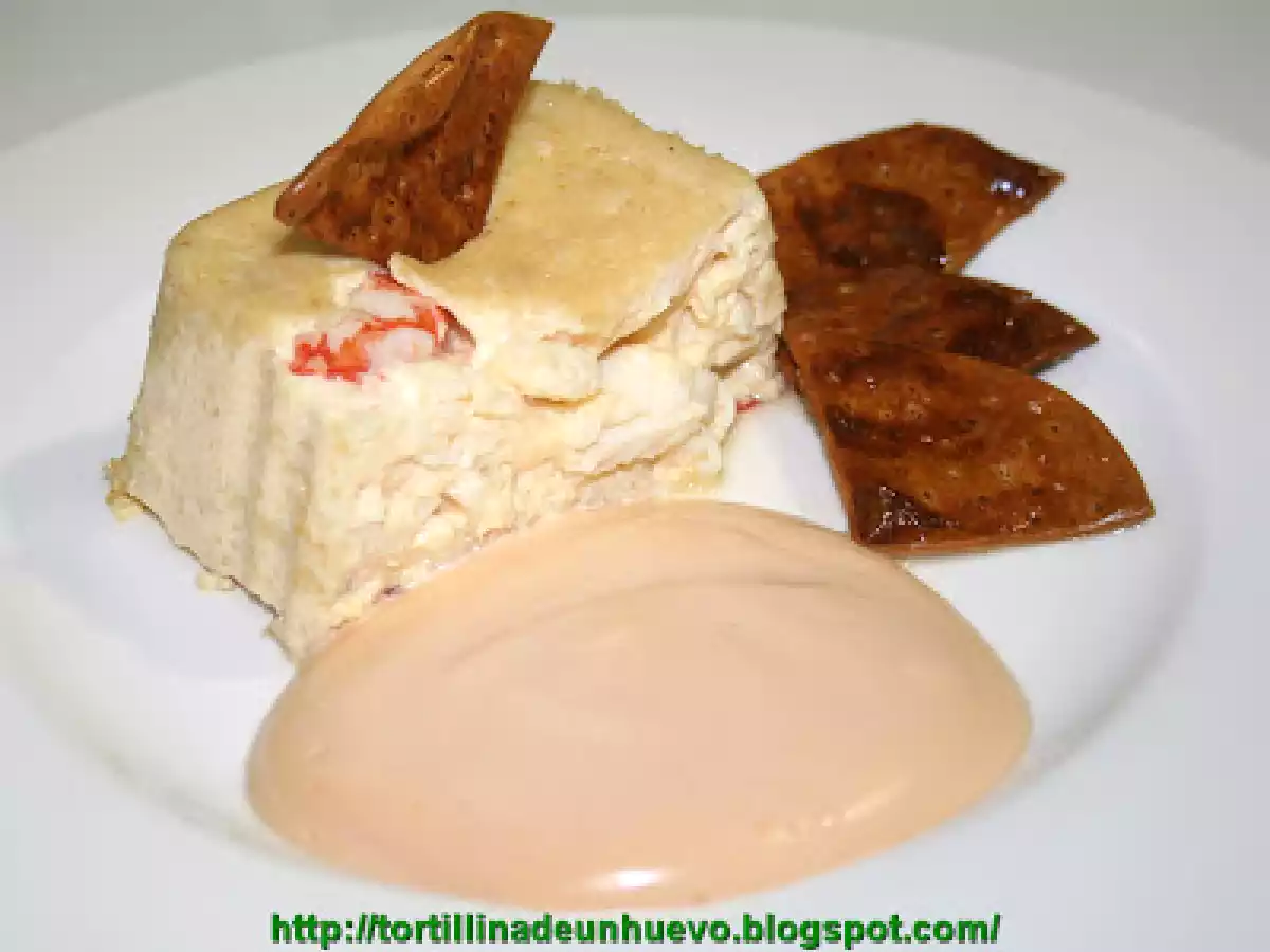 Pastel de pescado, gambas, cangrejo y piquillos