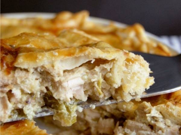 Pastel de pollo, Chicken pie