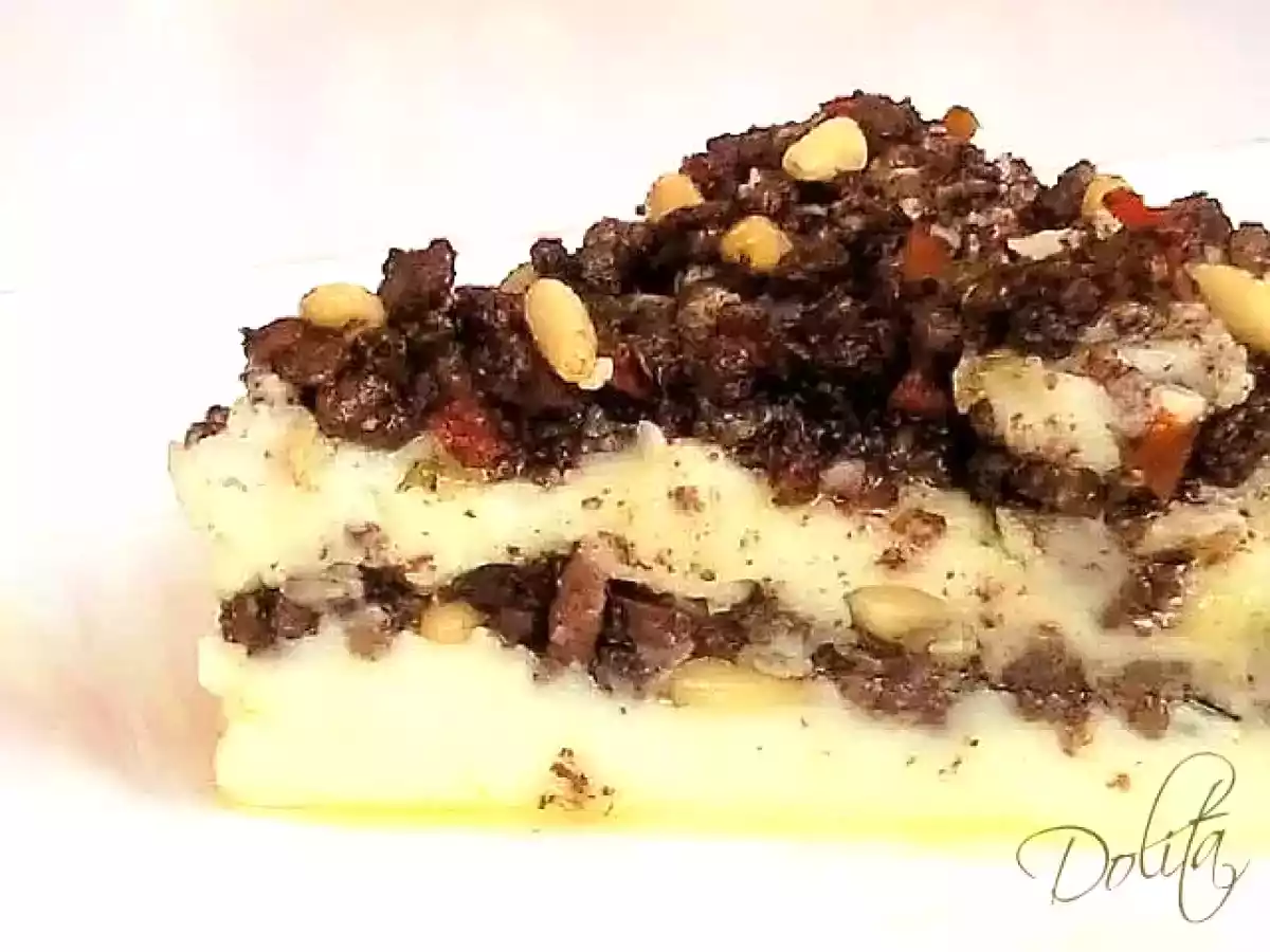 Pastel de puré de patatas y morcilla