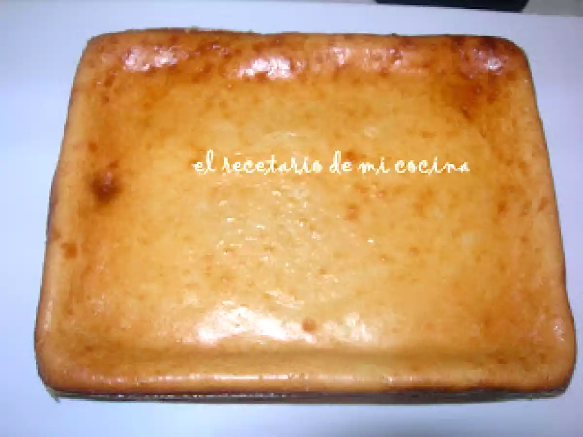 PASTEL DE QUESITOS Y YOGURT GRIEGO