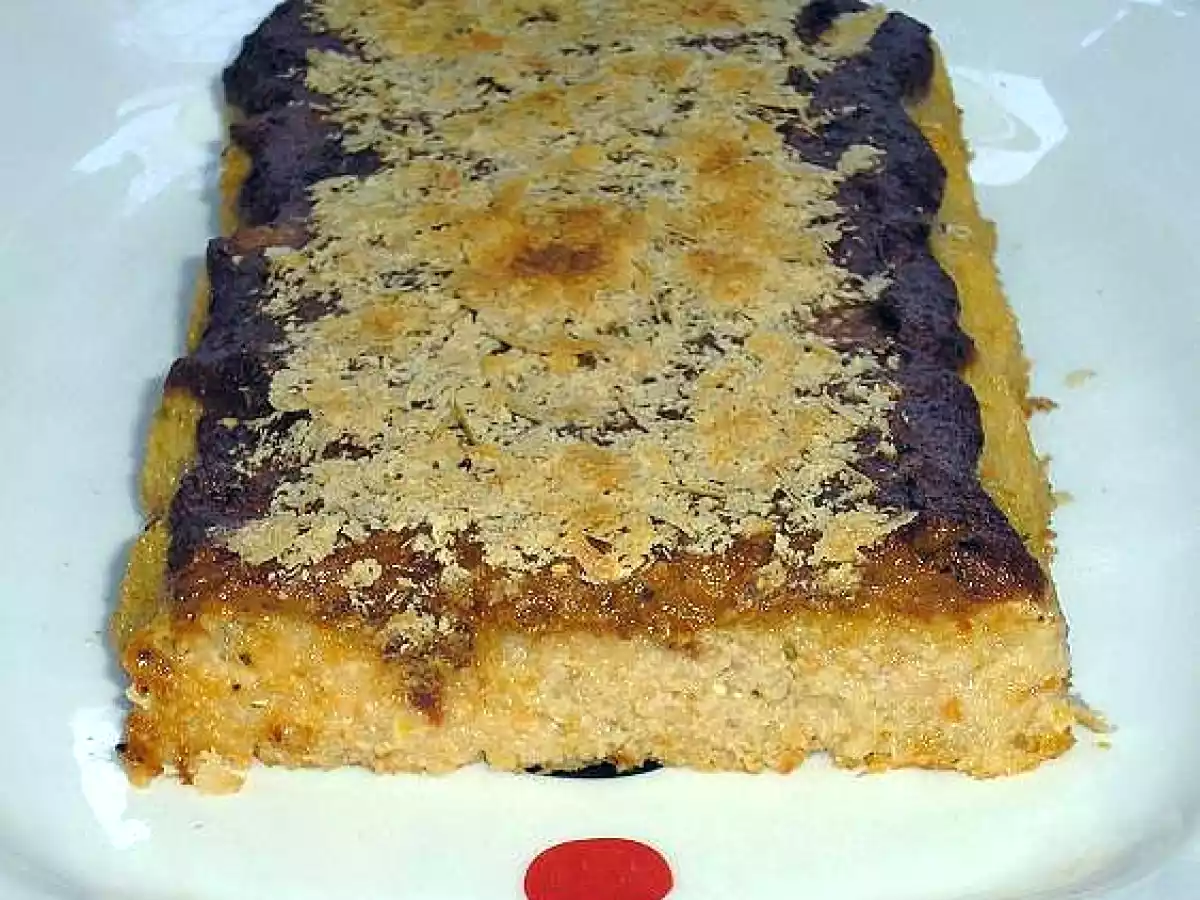 Pastel de sémola gratinado