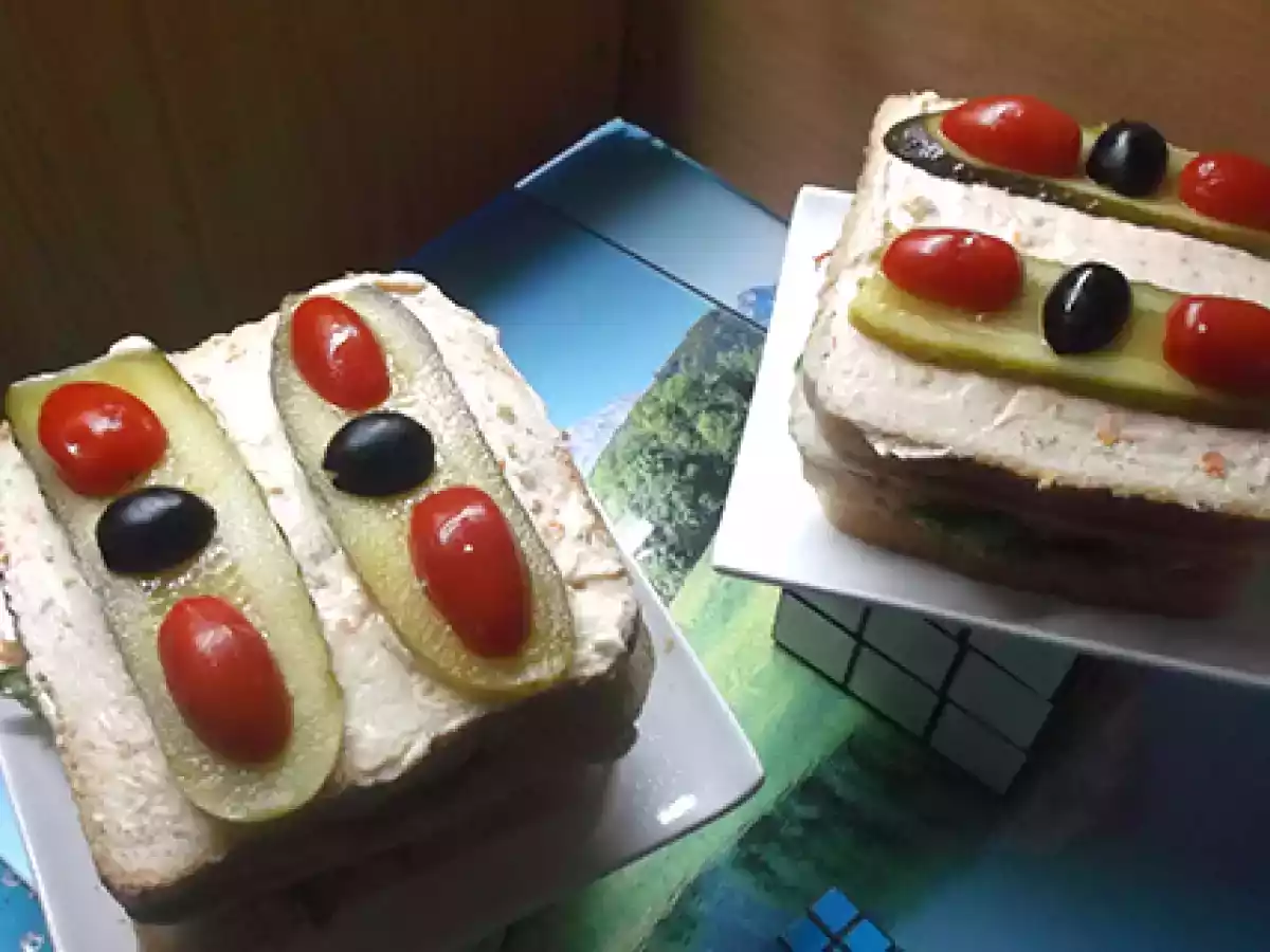 Pastel de tortilla y atún