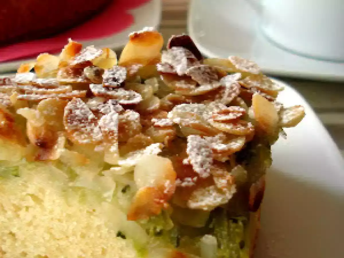 Pastel dulce de calabacin y almendras - foto 7