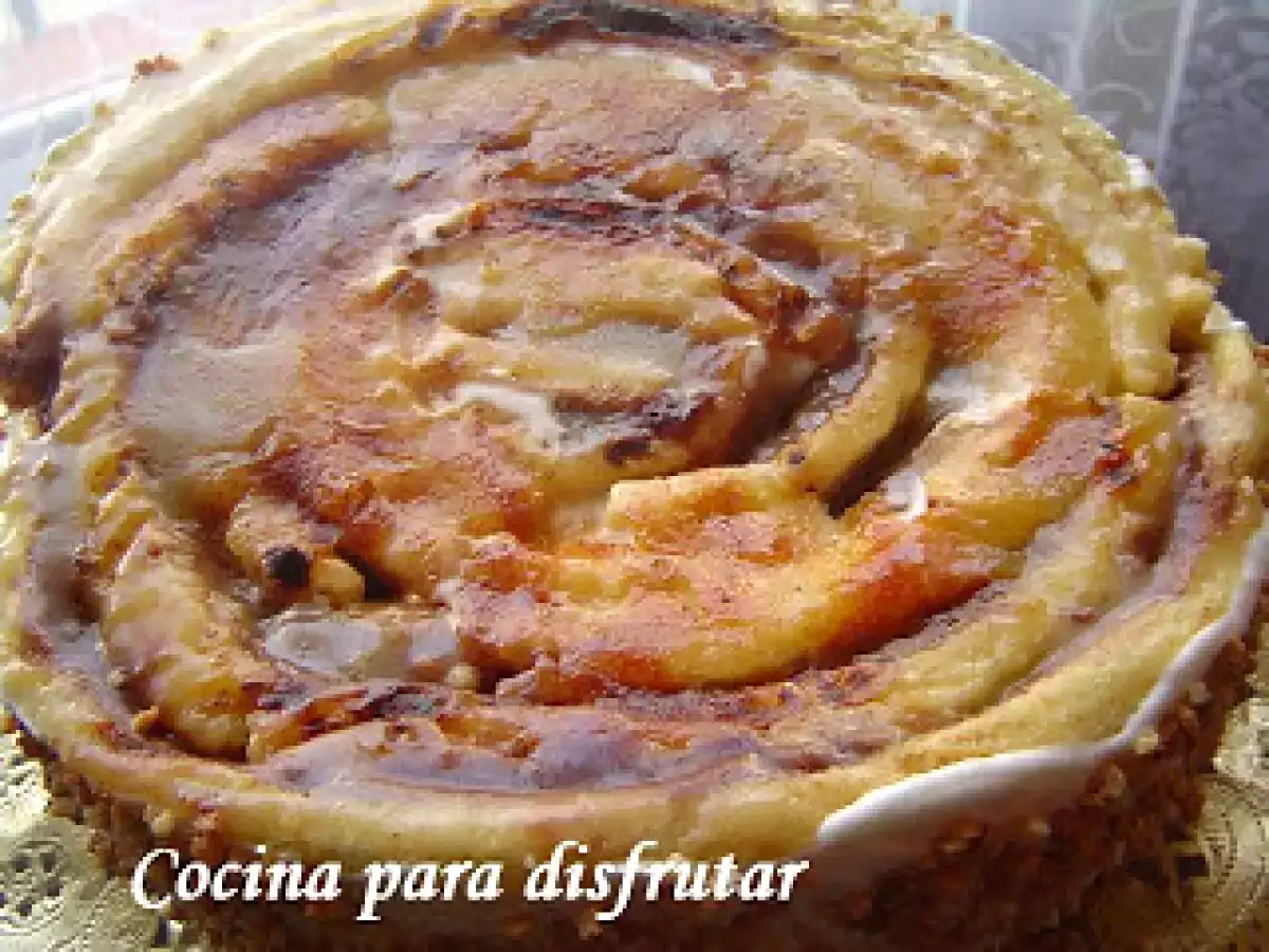 PASTEL EN ESPIRAL DE NATA, TRUFA Y YEMA QUEMADA - foto 2