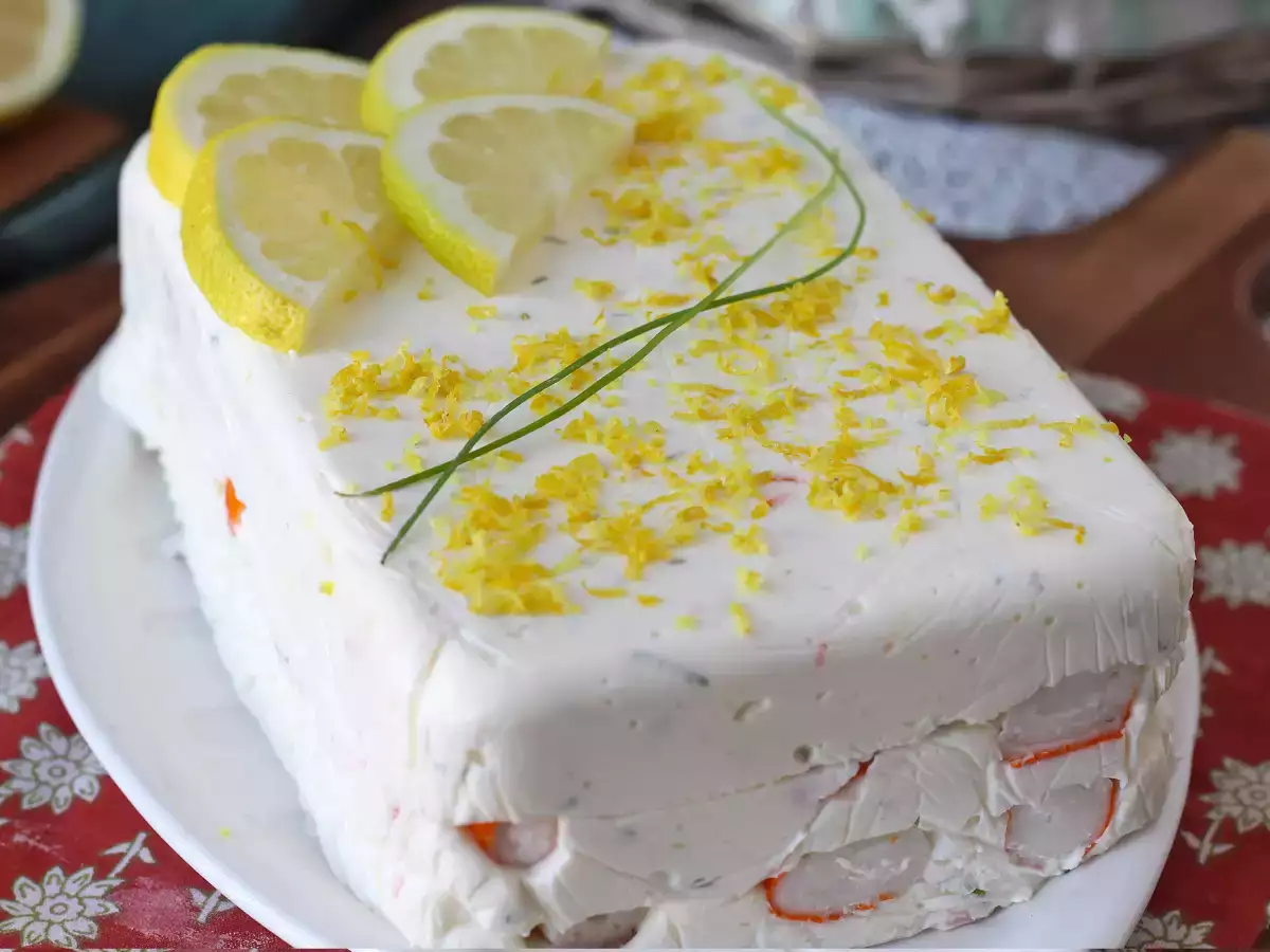 Pastel frío de palitos de cangrejo: un entrante fácil y sin horno para cualquier ocasión - foto 5