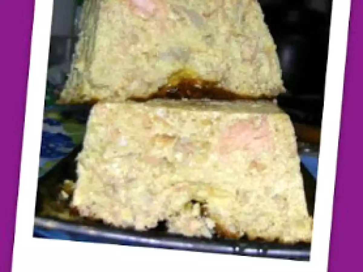 Pastel frio de salmon y camarones