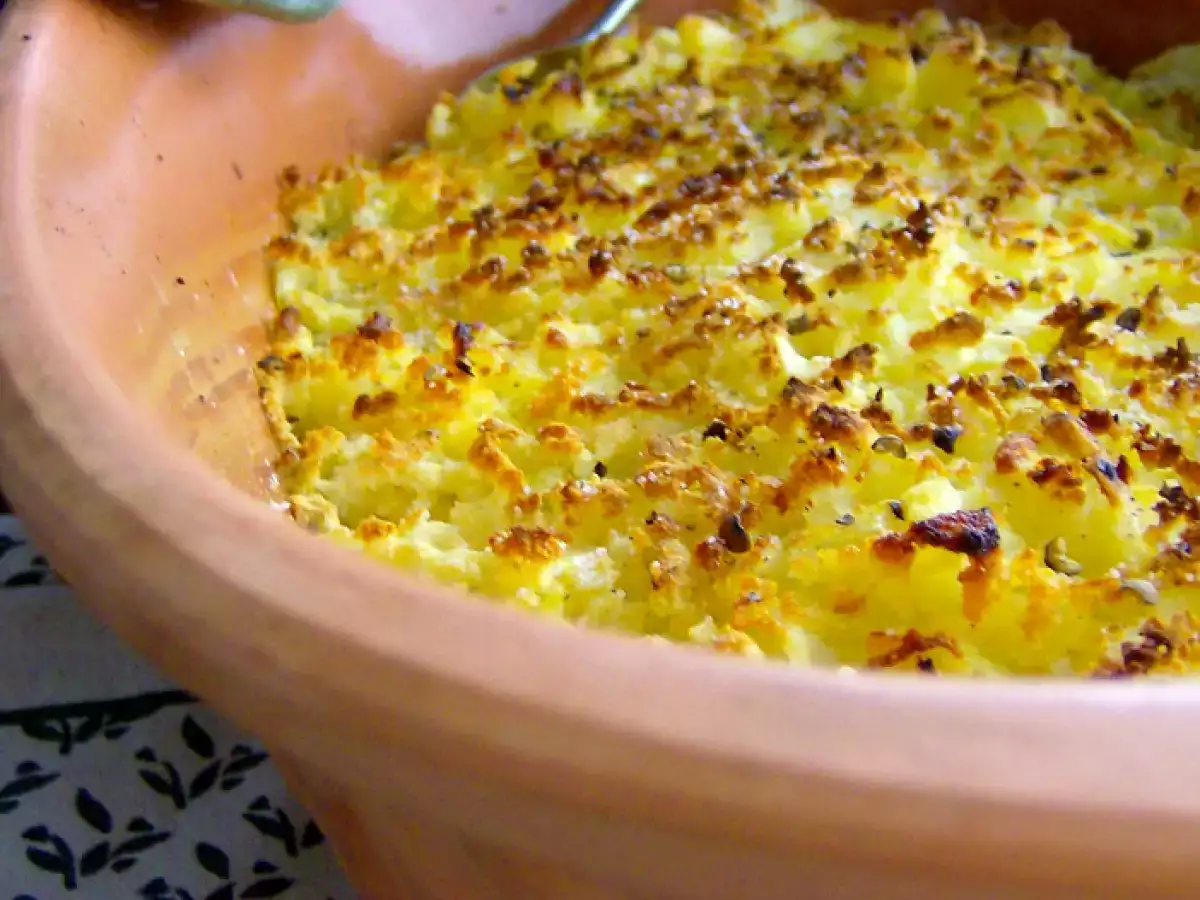 Pastel gratinado de mar con gambas