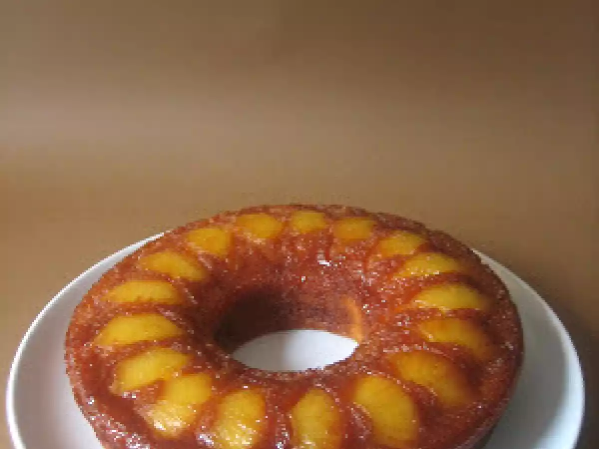 Pastel invertido de piña y coco - foto 2