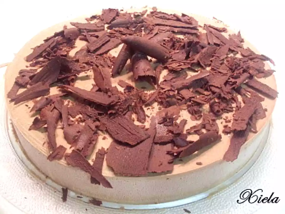 Pastel semifrío de trufa.