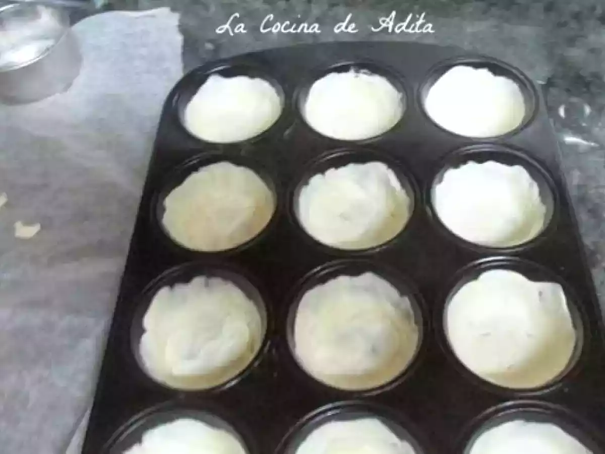 Pasteles de crema con piña - foto 2