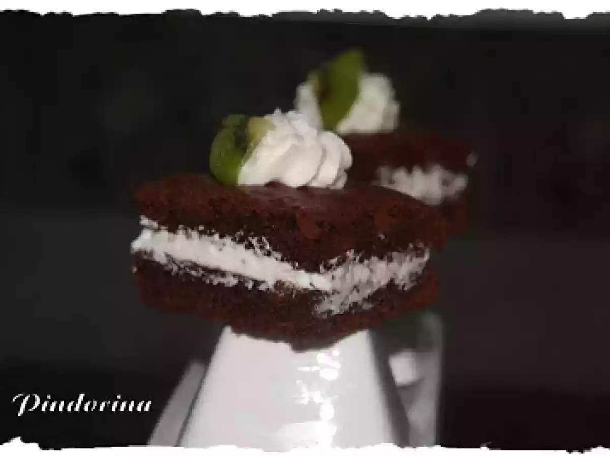 Pastelitos de brownie y nata - foto 2