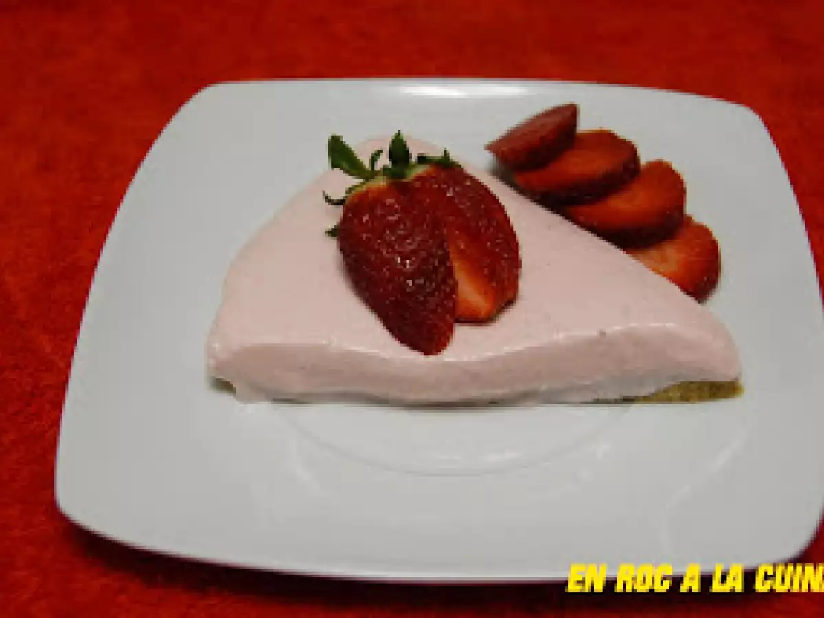 PASTÍS MOUSSE DE MADUIXES