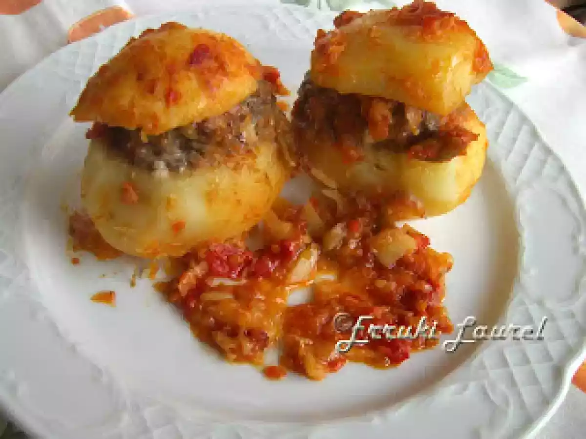 Patatas al horno rellenas de ternera - foto 2