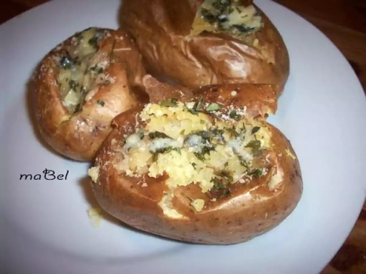 Patatas al roquefort o queso azul