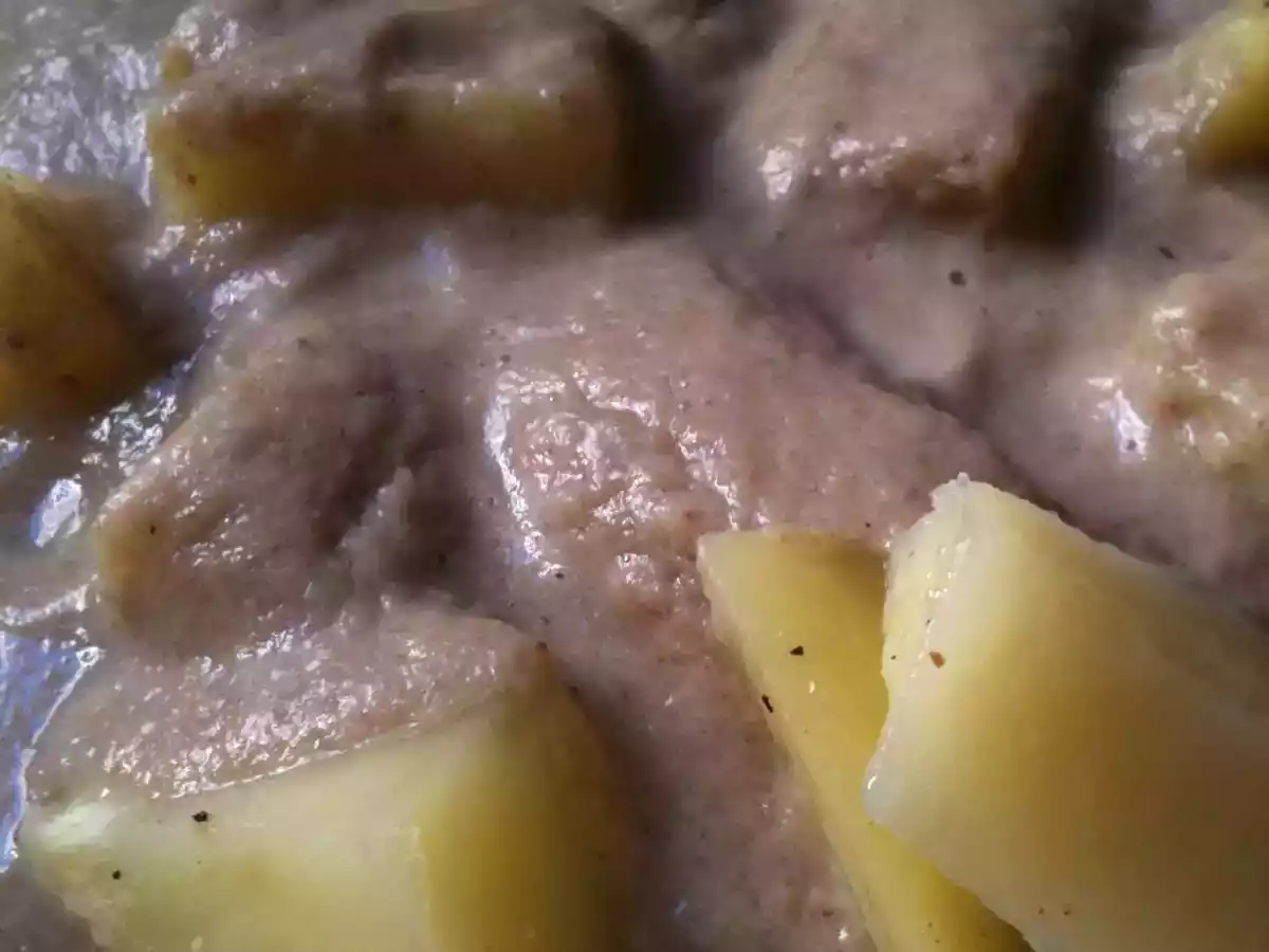 PATATAS AL VAPOR EN SALSA