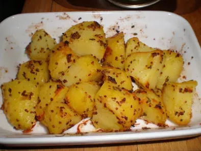 Patatas asadas con mostaza