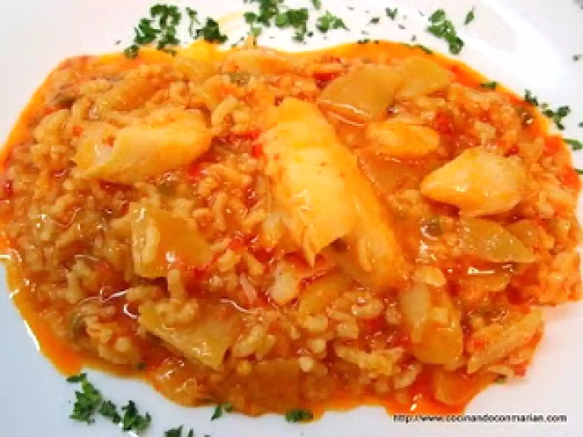 Patatas con arroz y bacalao