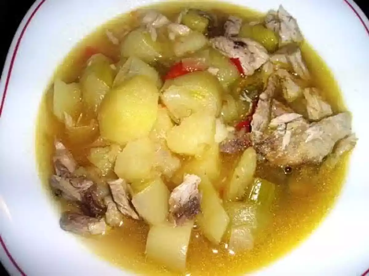 Patatas con puerros y lascas de bonito