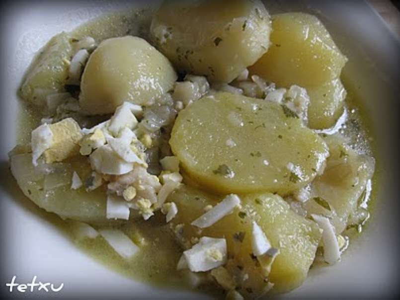 Patatas en Salsa Verde con Pescadilla - foto 2
