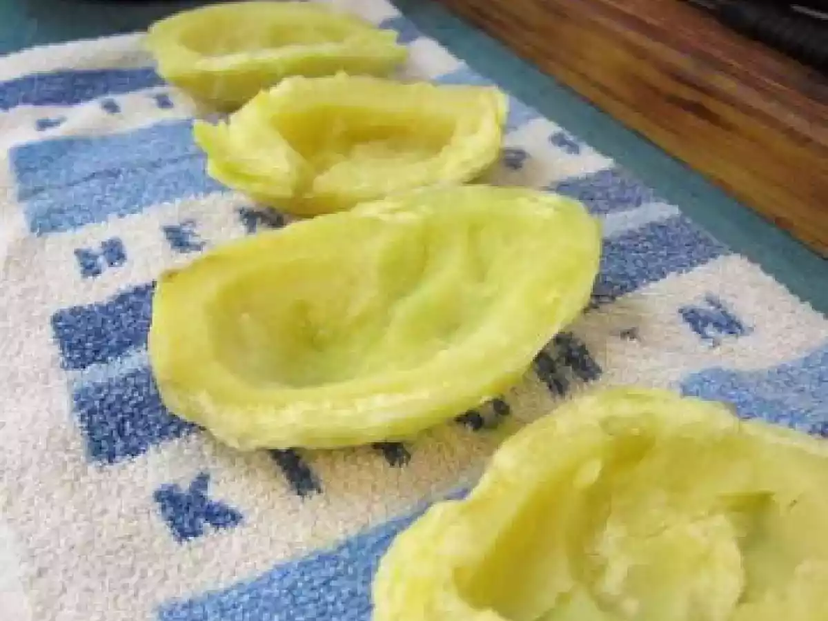 Patatas gratinadas con jamón dulce y queso emmental. - foto 4