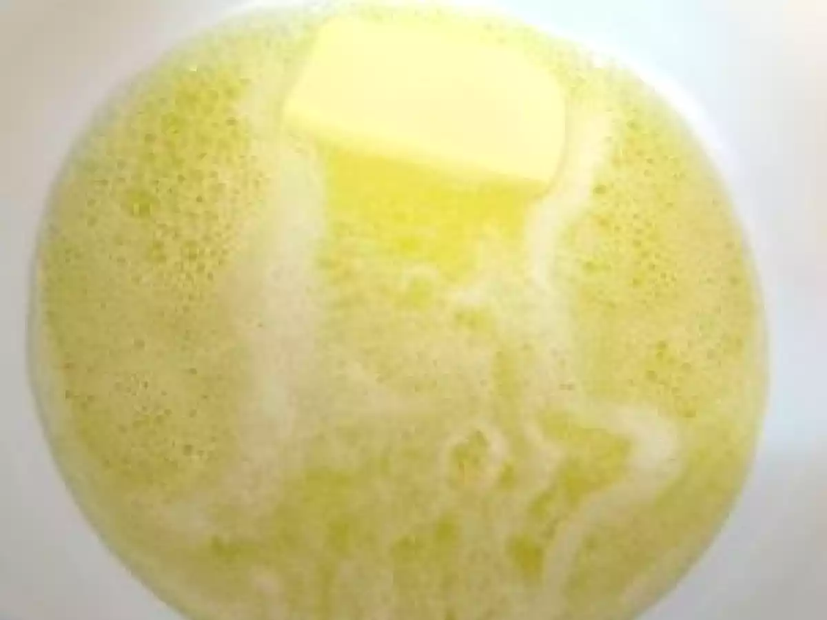 Patatas gratinadas con jamón dulce y queso emmental. - foto 5