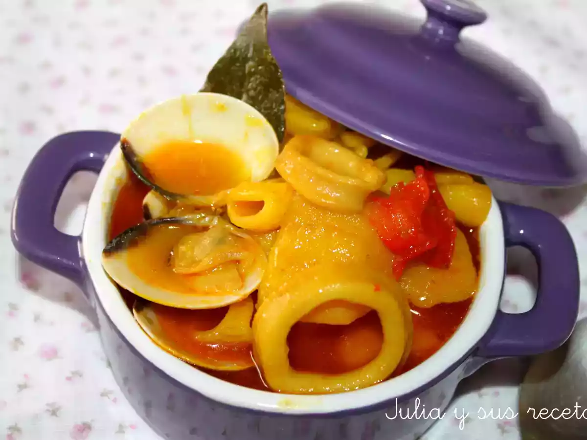 Patatas guisadas con calamares