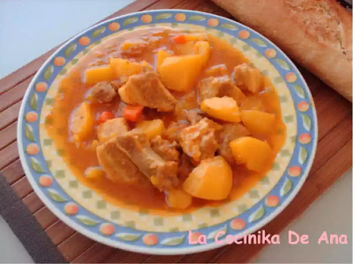 Patatas guisadas con costillas