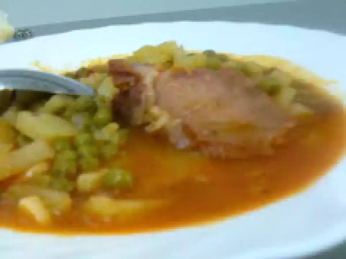 PATATAS GUISADAS CON LOMO - foto 2