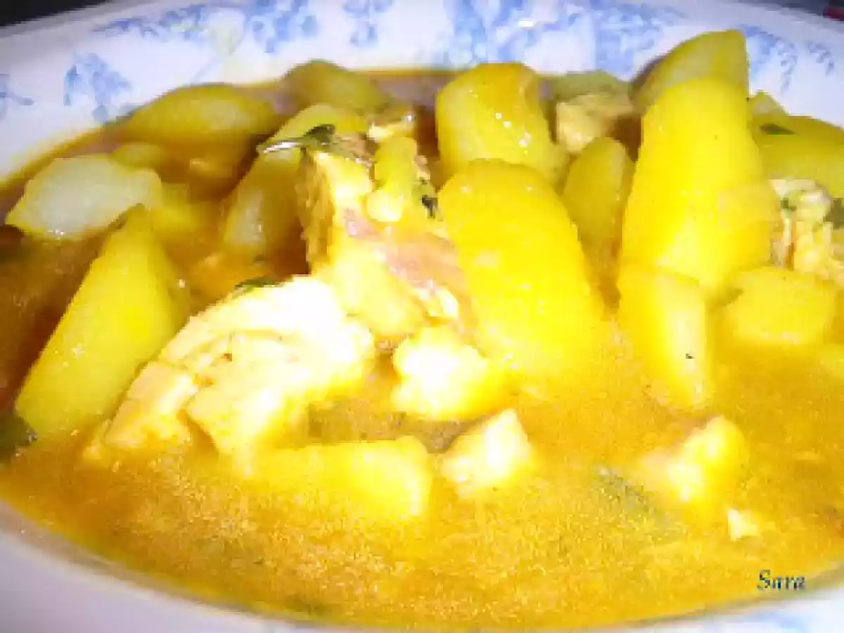 Patatas guisadas con marrajo al azafrán