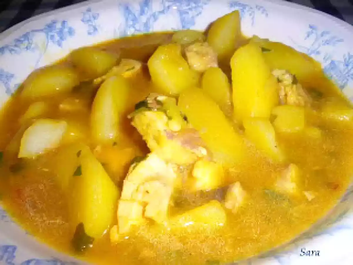 Patatas guisadas con marrajo al azafrán - foto 2