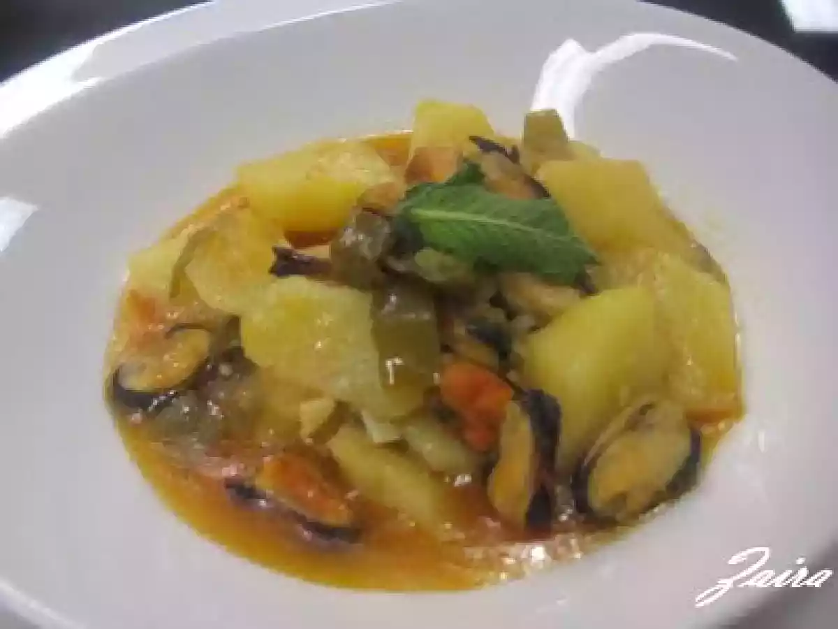 Patatas guisadas con mejillones - foto 2