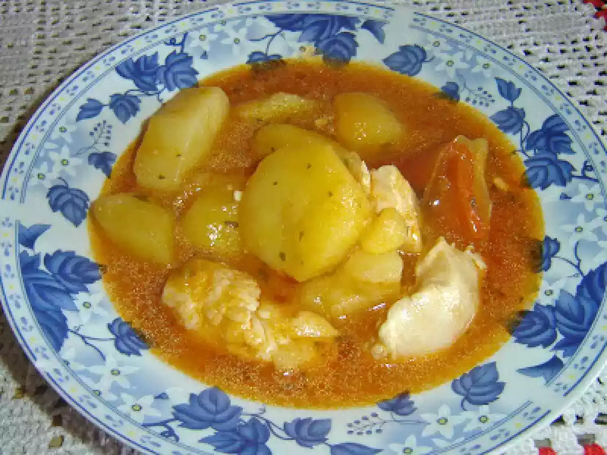 PATATAS GUISADAS CON POLLO