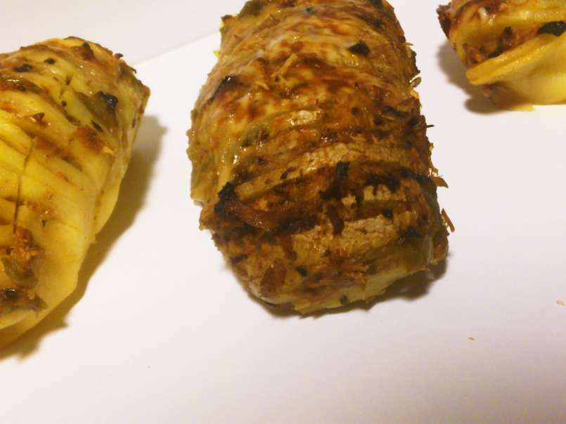 Patatas Rellenas de atún y cebolla. - foto 2