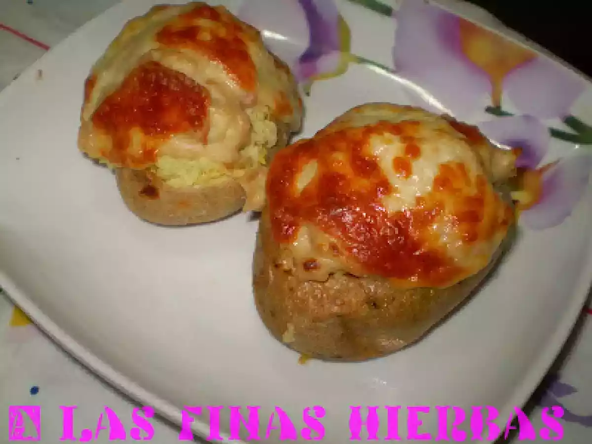 Patatas rellenas de bechamel y gratinadas - foto 2