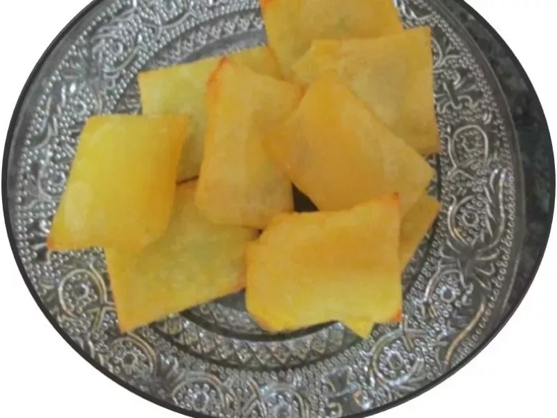 Patatas soufflés rellenas de alioli, foto 1