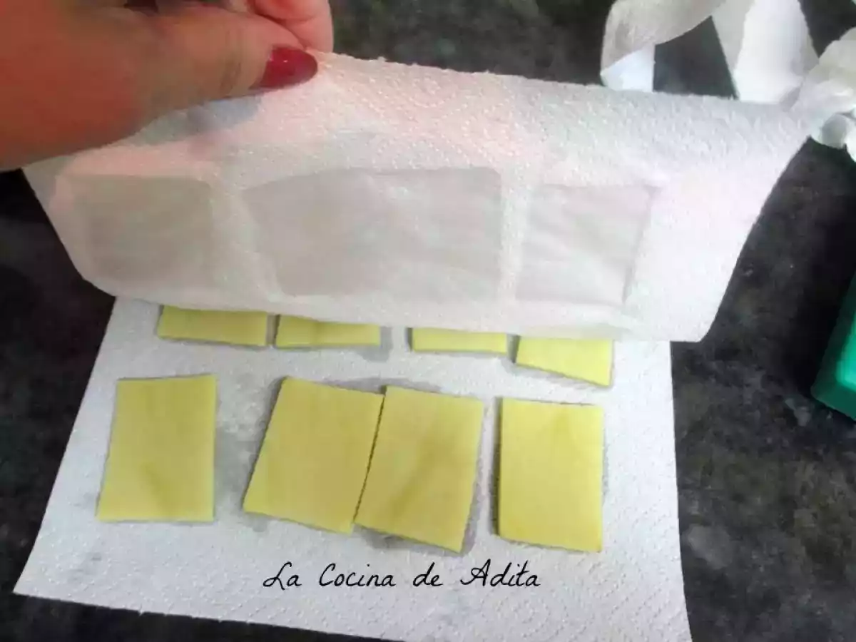 Patatas soufflés rellenas de alioli - foto 6